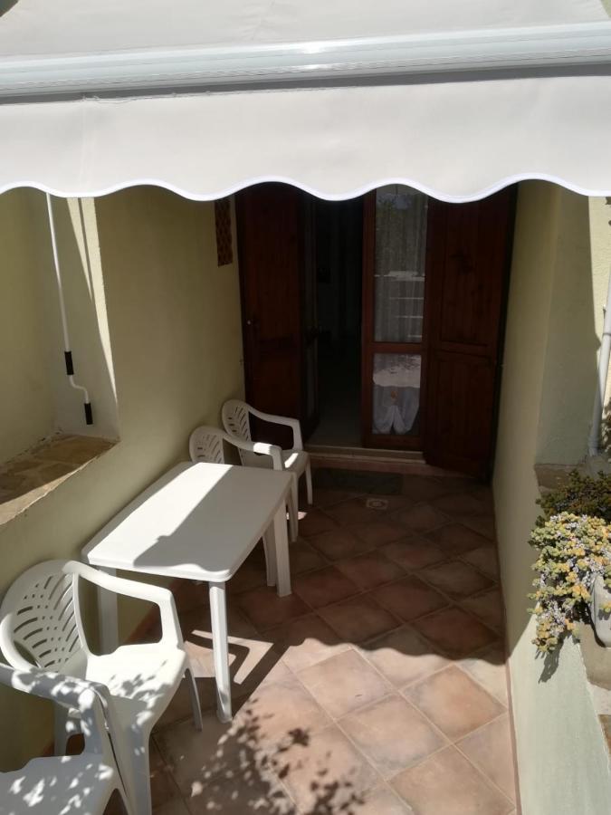 Appartement Via Carru E Frau à Stintino Extérieur photo